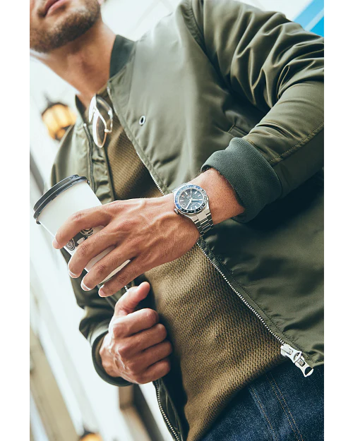 Citizen Series 8 - 880 GMT Automatic - Black Dial - Image 3